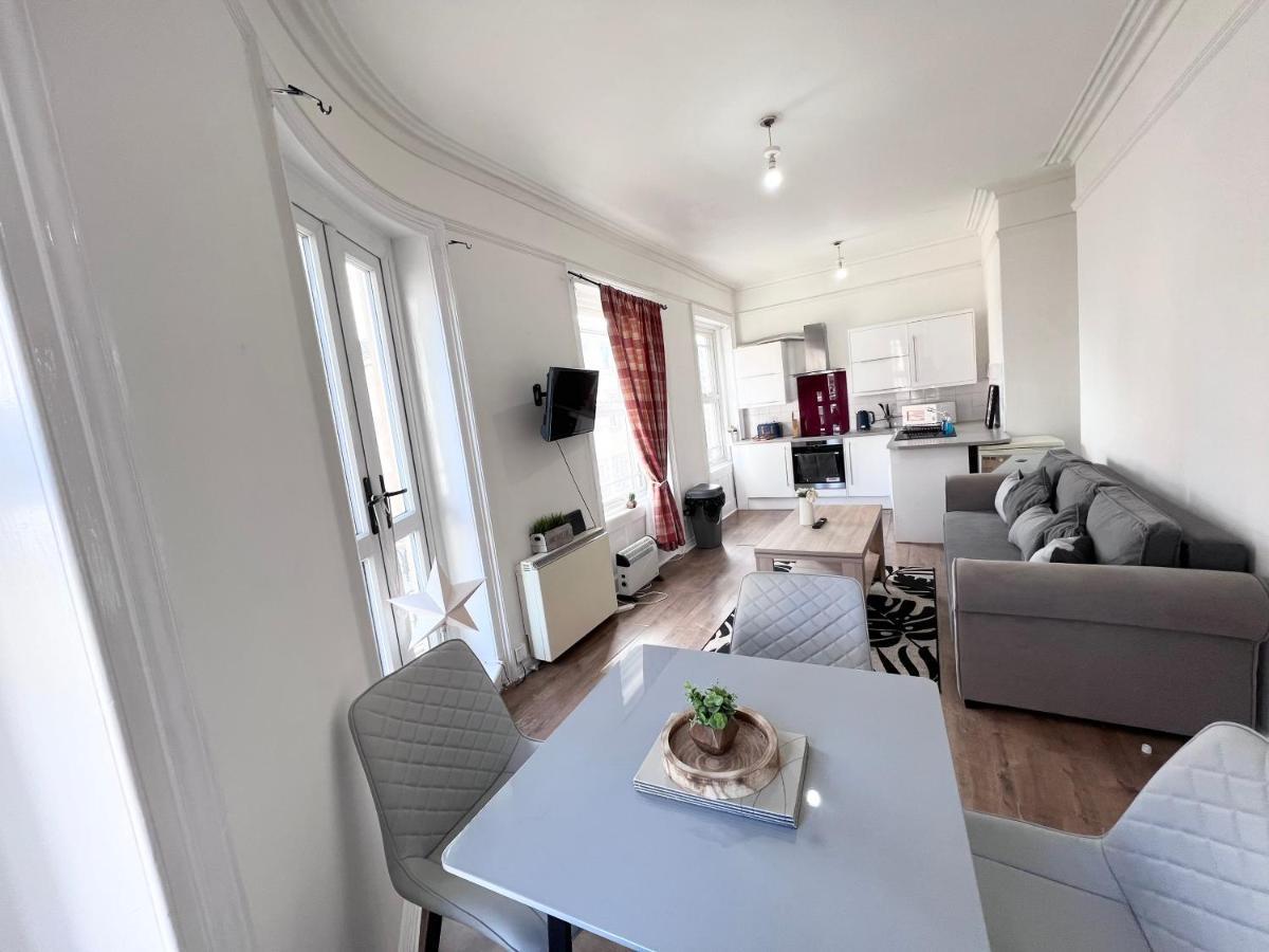 Yeovil Inn Ngoại thất bức ảnh