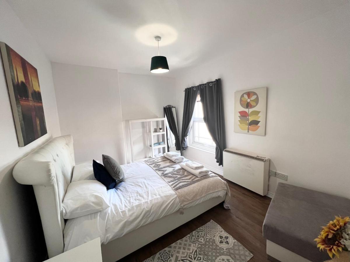 Yeovil Inn Ngoại thất bức ảnh